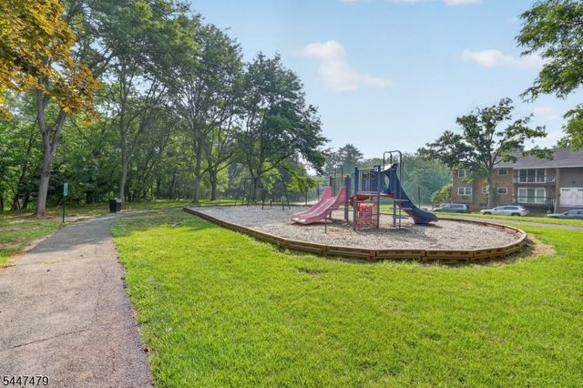 34 Deanna Dr 94, Hillsborough Twp., NJ 08844