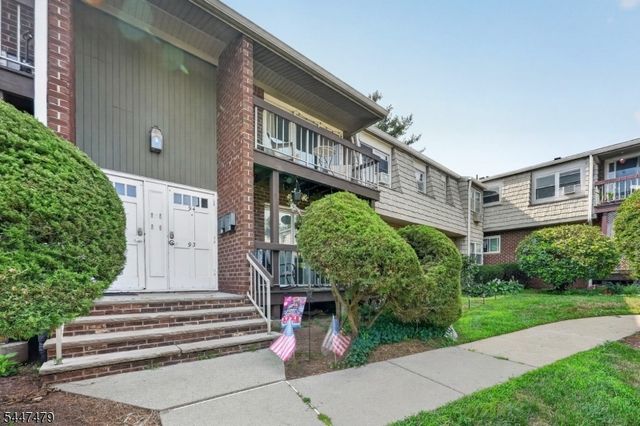 34 Deanna Dr 94, Hillsborough Twp., NJ 08844