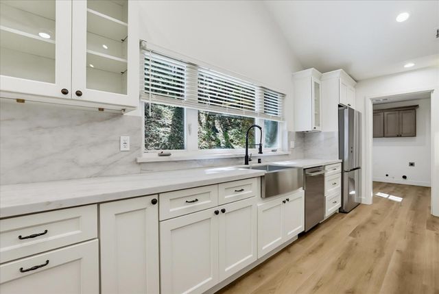12176 E Bennett Rd, Grass Valley, CA 95945