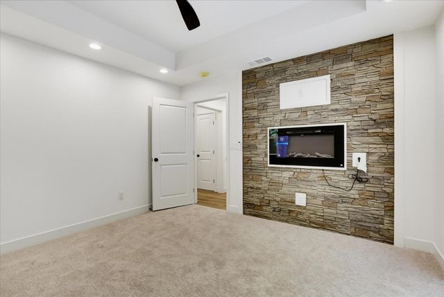 12176 E Bennett Rd, Grass Valley, CA 95945