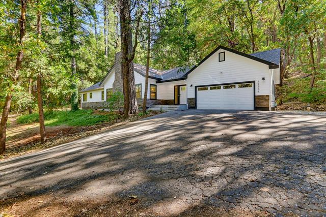 12176 E Bennett Rd, Grass Valley, CA 95945
