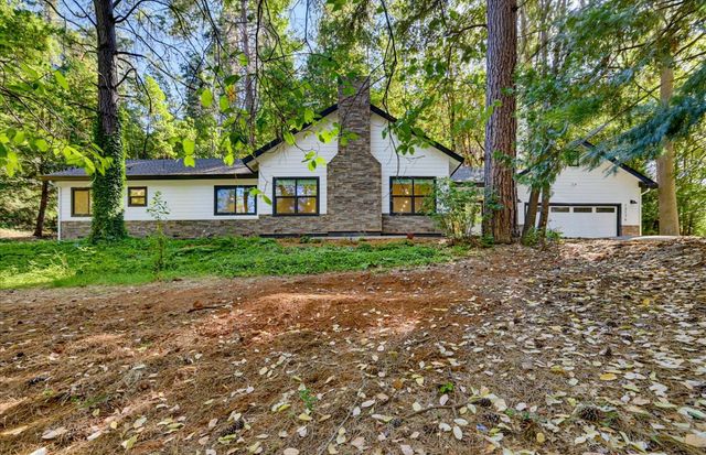 12176 E Bennett Rd, Grass Valley, CA 95945