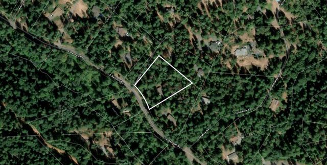 12176 E Bennett Rd, Grass Valley, CA 95945