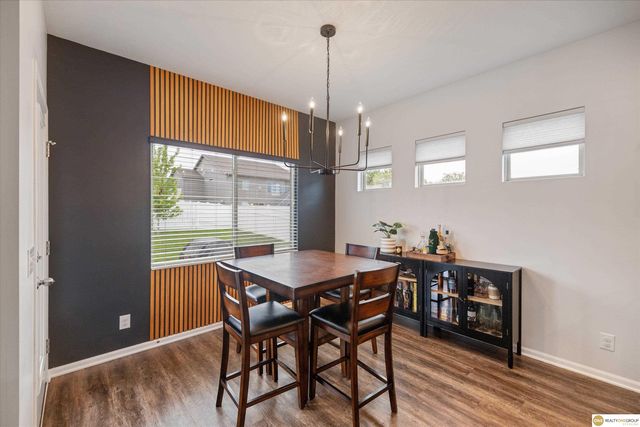 1925 Canyon Street, Bellevue, NE 68123