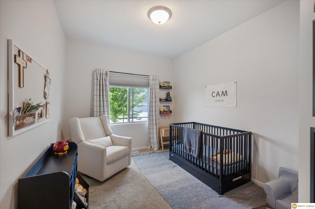 1925 Canyon Street, Bellevue, NE 68123