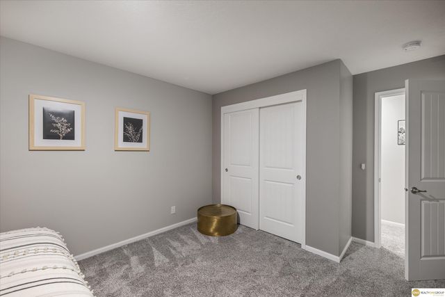 1925 Canyon Street, Bellevue, NE 68123