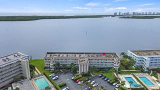 52 Yacht Club Drive 103, North Palm Beach, FL 33408