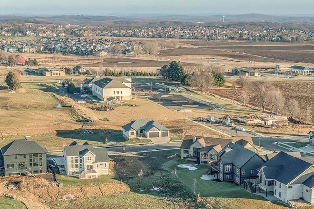 1609 Schreiner Lane, Waunakee, WI 53597