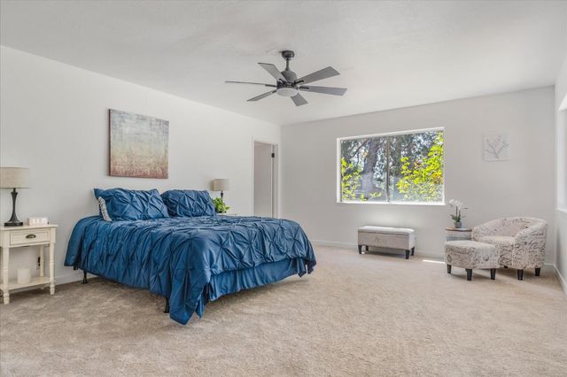 1997 Independence Cemetery Rd, Rail Road Flat, CA 95257