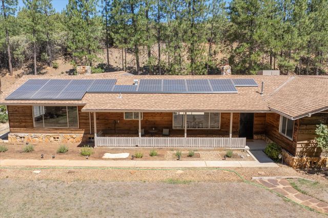 1997 Independence Cemetery Rd, Rail Road Flat, CA 95257