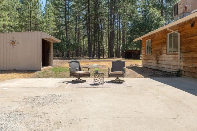 1997 Independence Cemetery Rd, Rail Road Flat, CA 95257