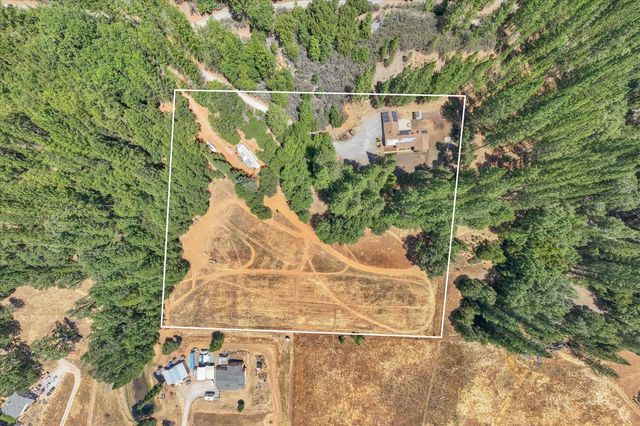 1997 Independence Cemetery Rd, Rail Road Flat, CA 95257