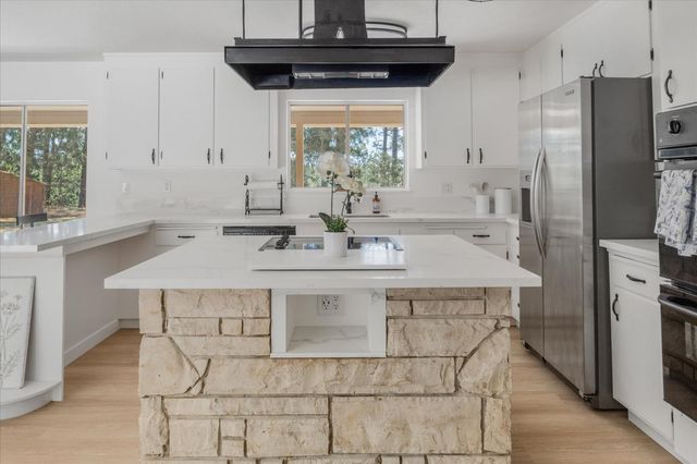 1997 Independence Cemetery Rd, Rail Road Flat, CA 95257