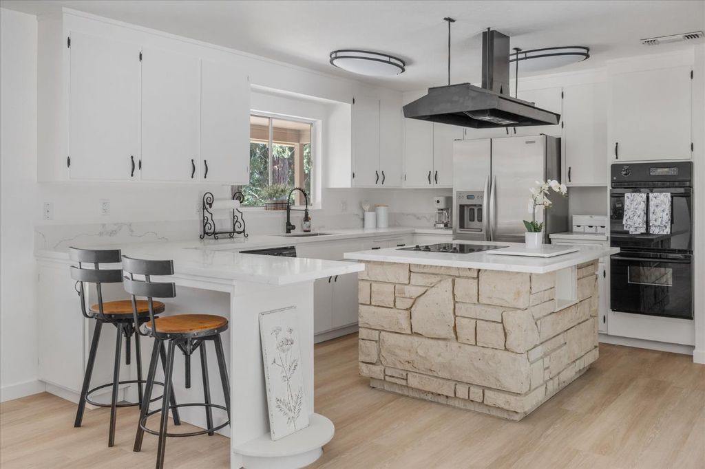 1997 Independence Cemetery Rd, Rail Road Flat, CA 95257