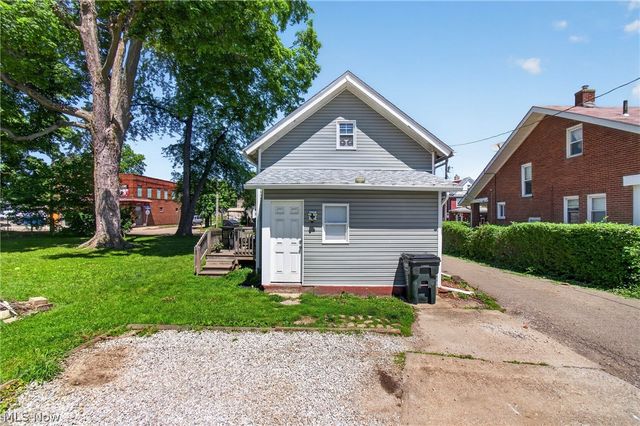 1303 Tremont Avenue SW, Massillon, OH 44647