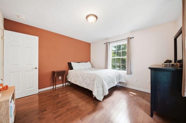 12 Woodbine Ter, Westford, MA 01886
