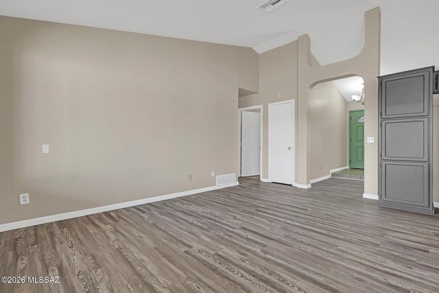 1617 W Canyon Shadows Lane, Tucson, AZ 85737