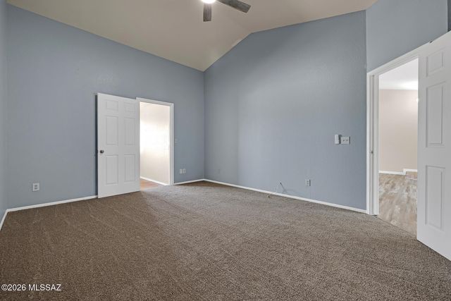 1617 W Canyon Shadows Lane, Tucson, AZ 85737
