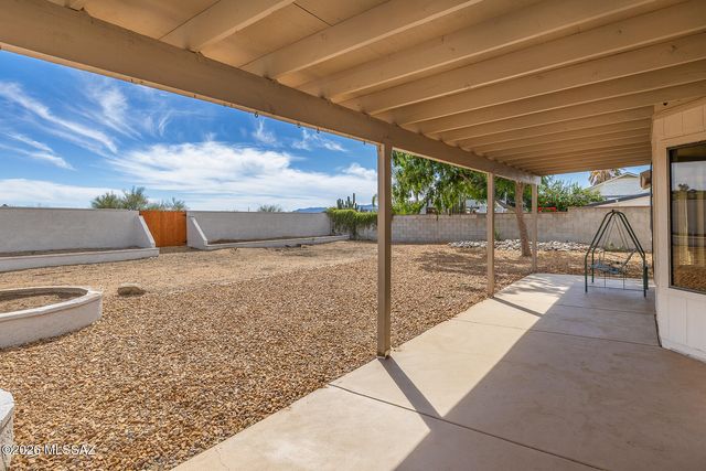 1617 W Canyon Shadows Lane, Tucson, AZ 85737