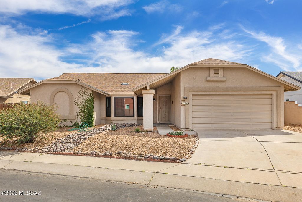 1617 W Canyon Shadows Lane, Tucson, AZ 85737