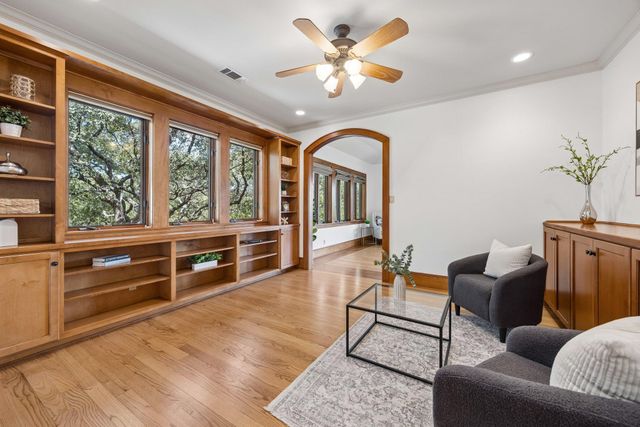 2501 Stratford DR, Austin, TX 78746