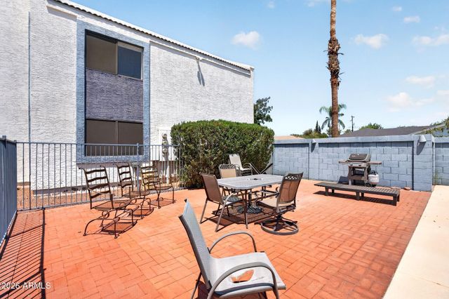 3635 N 37TH Street 12, Phoenix, AZ 85018