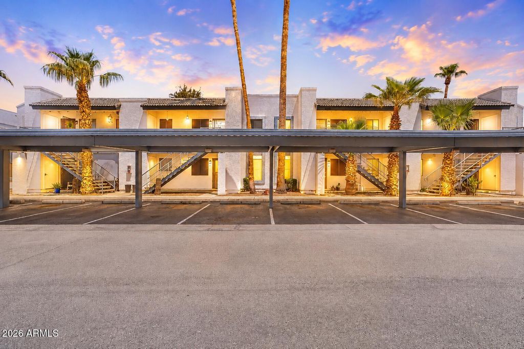 3635 N 37TH Street 12, Phoenix, AZ 85018