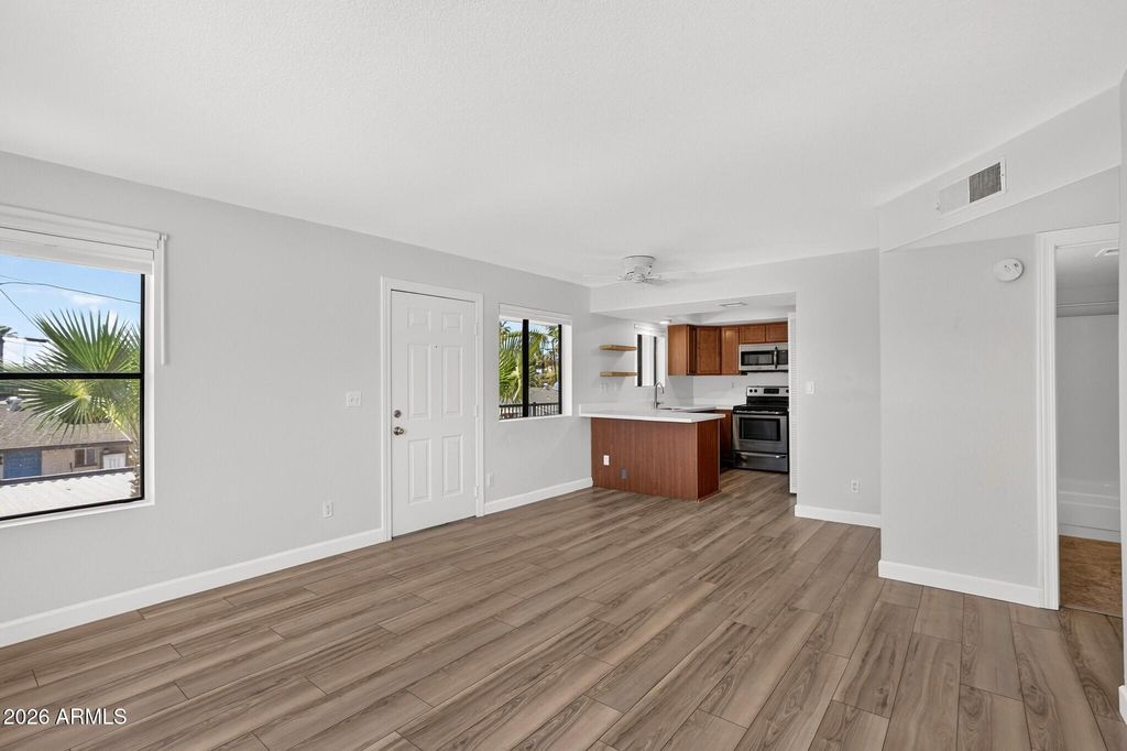 3635 N 37TH Street 12, Phoenix, AZ 85018 — photo 4