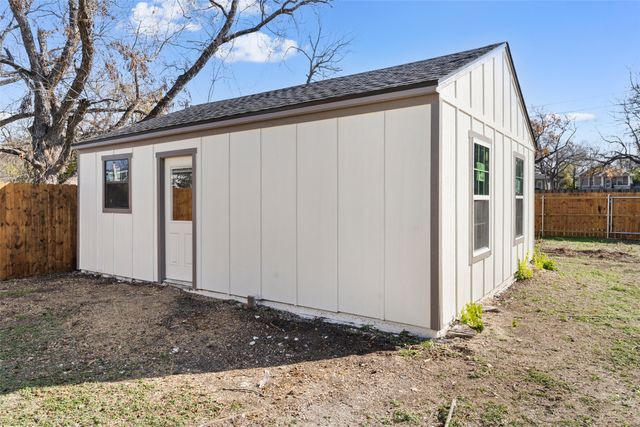 1714 Reuter Avenue, Waco, TX 76708