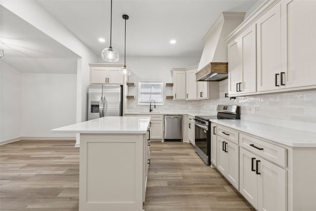 1714 Reuter Avenue, Waco, TX 76708