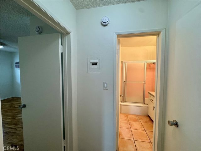 122 N Croft 4, Los Angeles, CA 90048