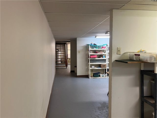 2971 Melvin Dr, Neshannock Twp, PA 16105