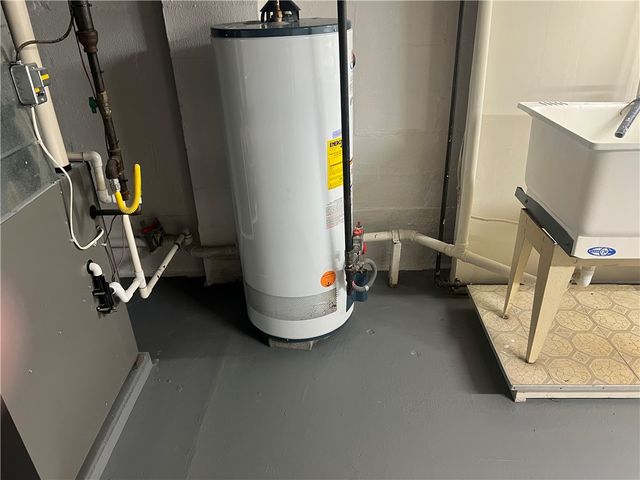 2971 Melvin Dr, Neshannock Twp, PA 16105