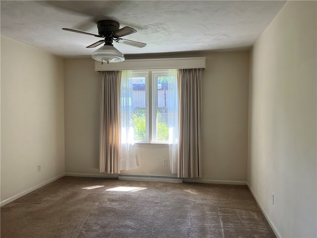 2971 Melvin Dr, Neshannock Twp, PA 16105