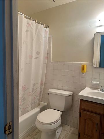 2971 Melvin Dr, Neshannock Twp, PA 16105