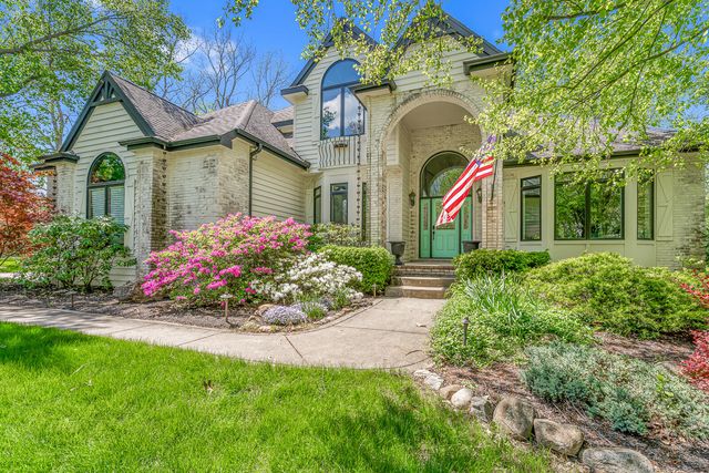 552 Shatz Drive N, Valparaiso, IN 46385