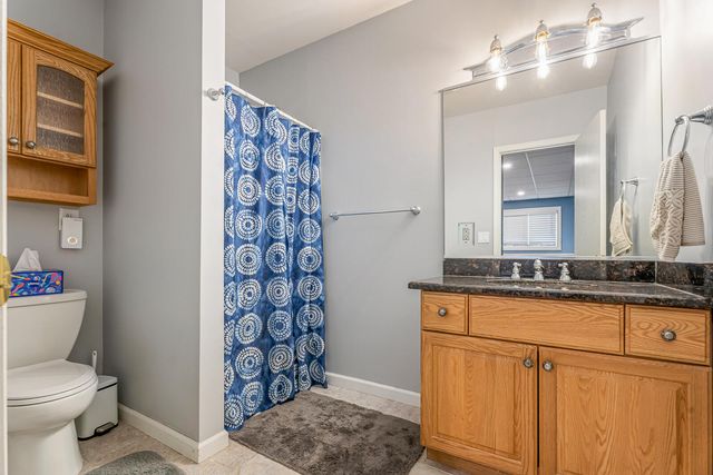 552 Shatz Drive N, Valparaiso, IN 46385