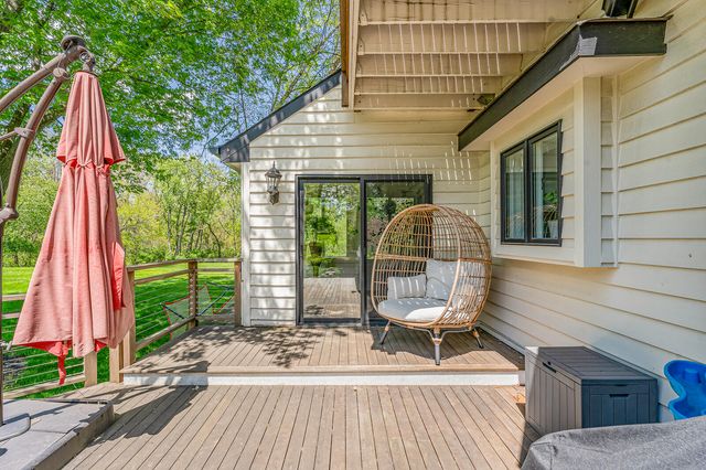 552 Shatz Drive N, Valparaiso, IN 46385