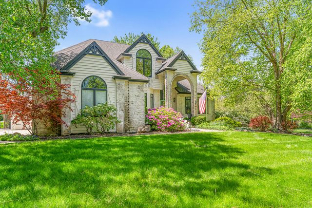 552 Shatz Drive N, Valparaiso, IN 46385