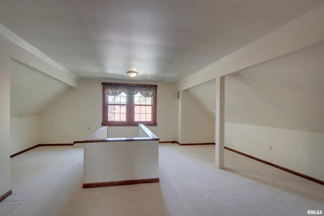 2305 SPRING Street, Quincy, IL 62301