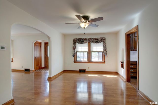 2305 SPRING Street, Quincy, IL 62301