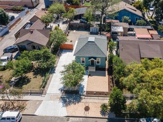 506 E 7th, Corona, CA 92879