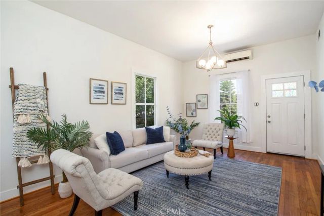 506 E 7th, Corona, CA 92879