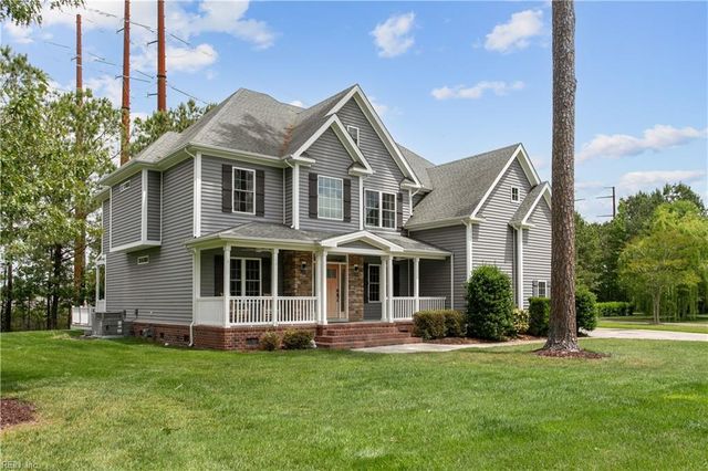 1716 Mount Airy CT, Virginia Beach, VA 23456
