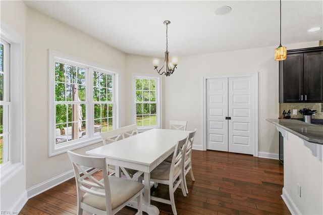 1716 Mount Airy CT, Virginia Beach, VA 23456