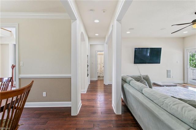 1716 Mount Airy CT, Virginia Beach, VA 23456