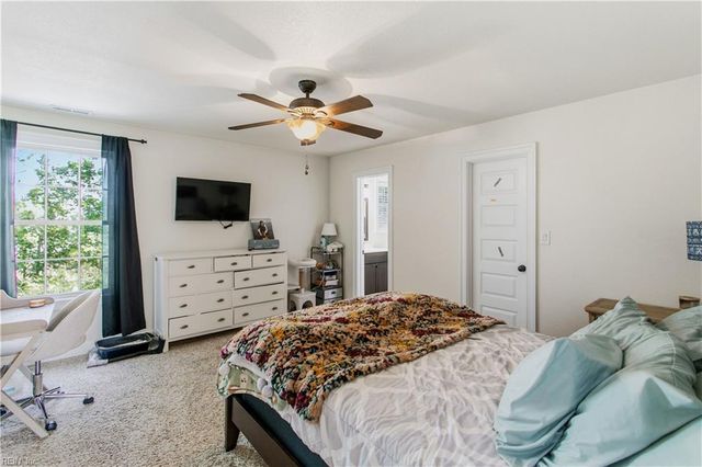 1716 Mount Airy CT, Virginia Beach, VA 23456