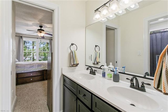 1716 Mount Airy CT, Virginia Beach, VA 23456