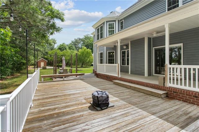 1716 Mount Airy CT, Virginia Beach, VA 23456