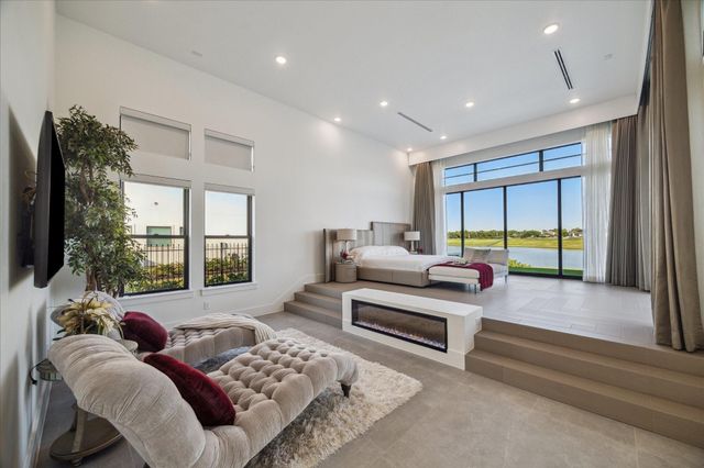 51 St Catherine Way, Richmond, TX 77469